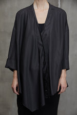 OVERSIZED ASYMMETRIC SHIRT