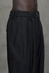 PLEATED TAPERED CUT TROUSERS