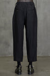 PLEATED TAPERED CUT TROUSERS