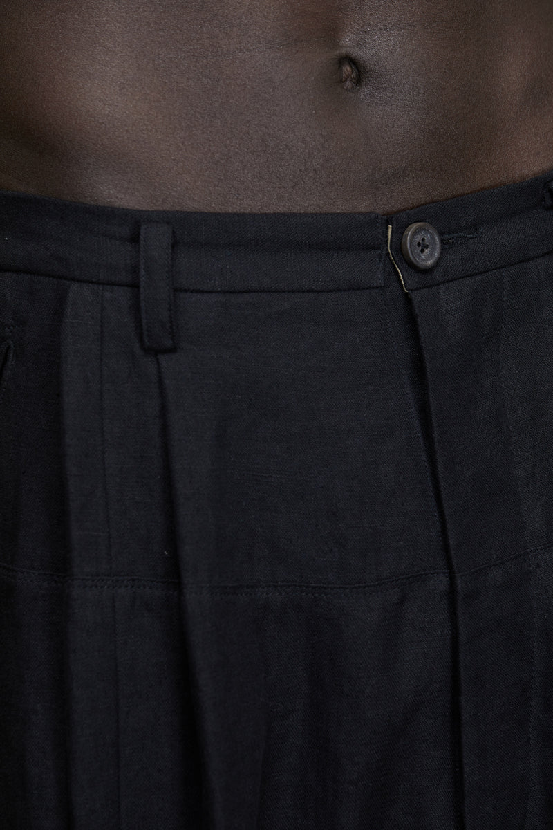 TAPERED CUT LONG TROUSERS