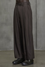 FRONT PLEAT TAPERED LONG TROUSERS