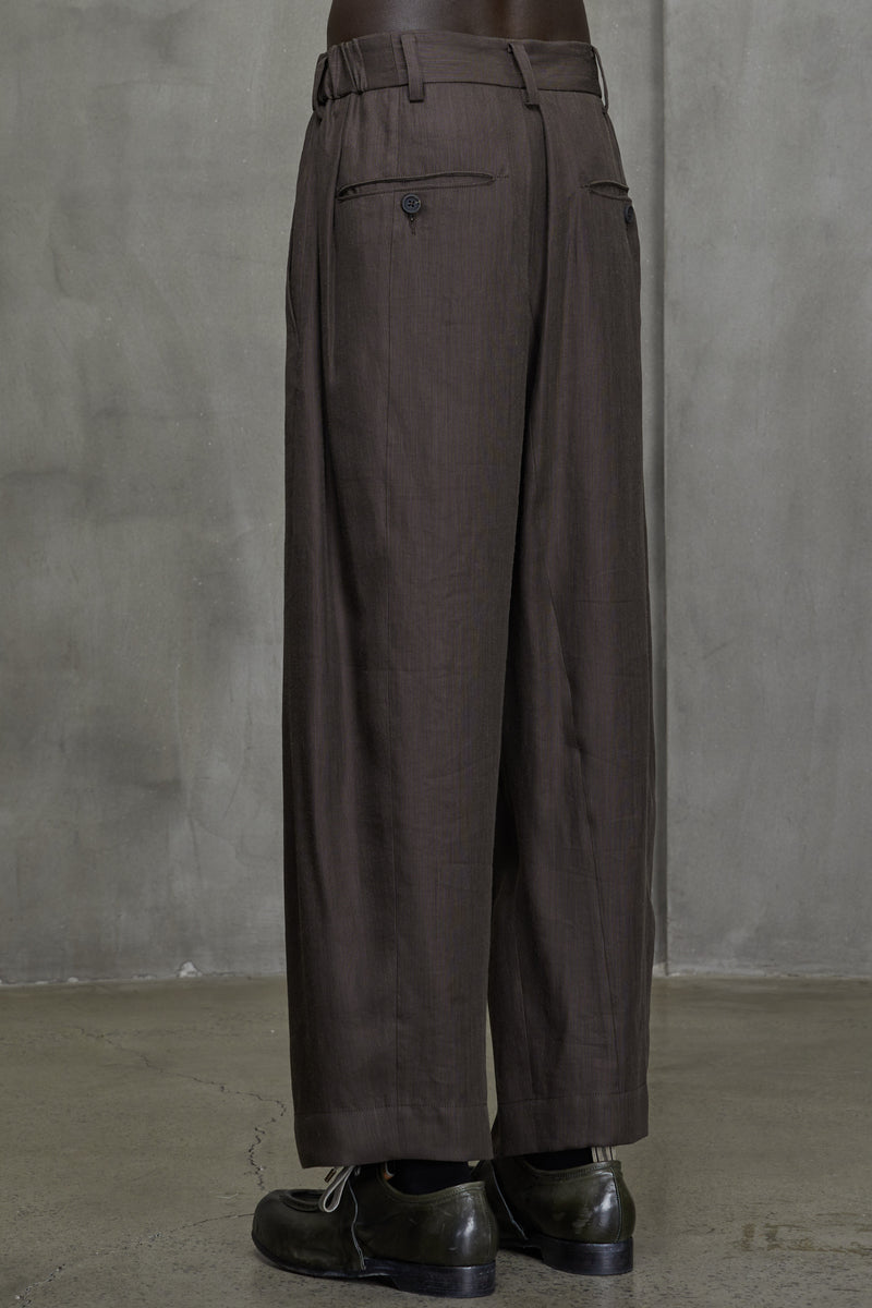 FRONT PLEAT TAPERED LONG TROUSERS