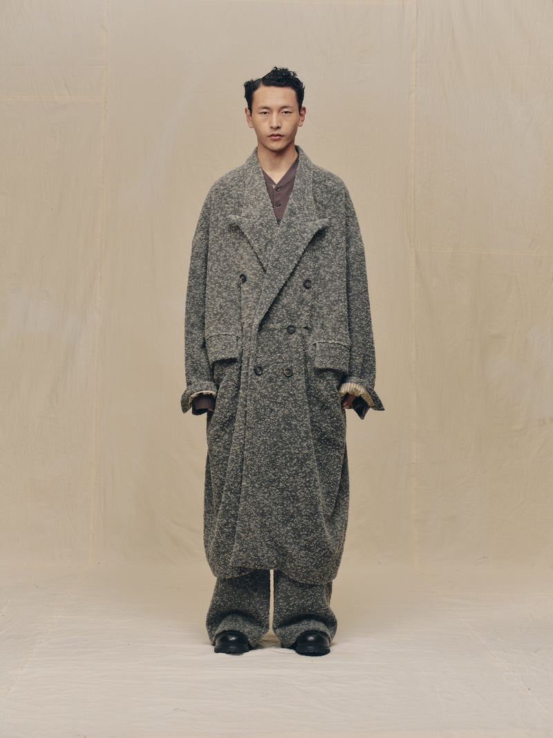 DOUBLE-BREASTED OVERSIZE COAT – ZIGGY CHEN