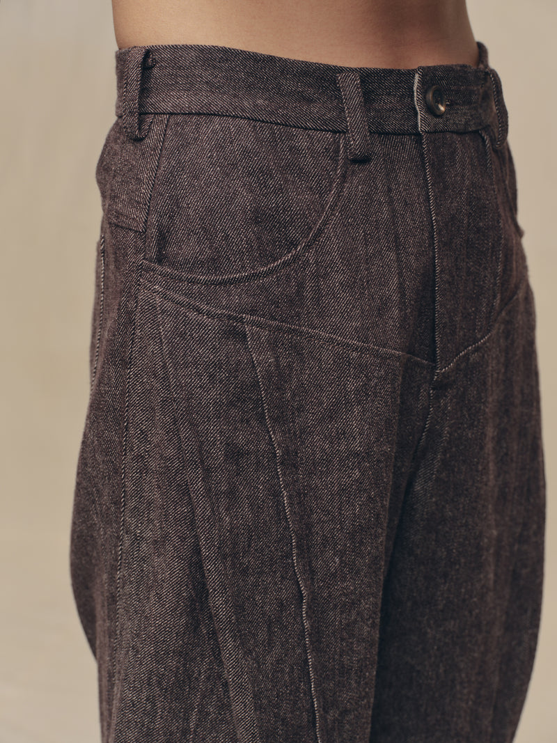 ARTICULATED KNEE DENIM TROUSERS – ZIGGY CHEN