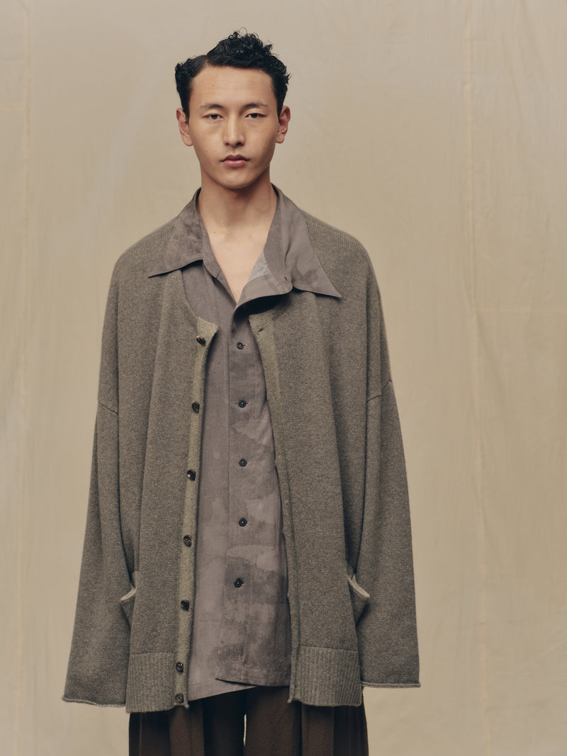 CREW-NECK CARDIGAN – ZIGGY CHEN