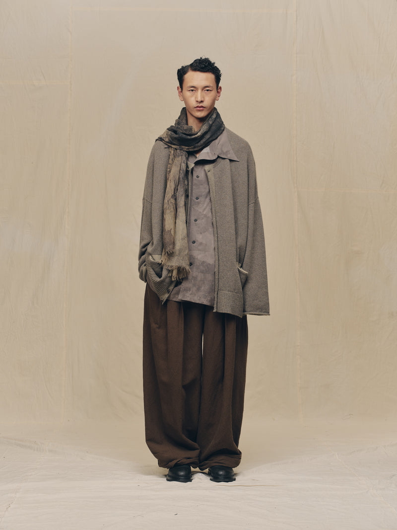 CREW-NECK CARDIGAN – ZIGGY CHEN