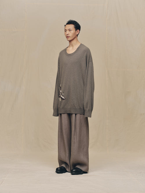 FLOWER INTARSIA SWEATER