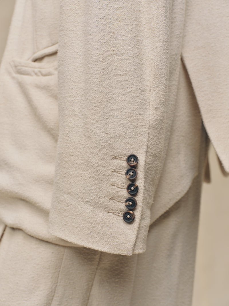 ZIGGY CHEN ベージュ テーラードジャケット THREE BUTTON BLAZER – ZIGGY CHEN