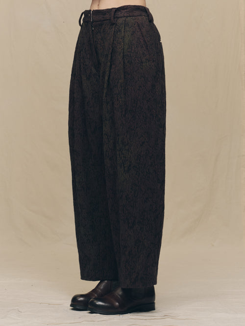 PLEATED TROUSERS