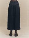 FRONT PLEATED CROPPED TROUSERS