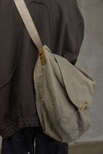 LARGE SHOULDER BAG