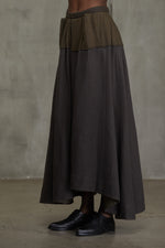 BACK PLEATS ASYMMETRIC SKIRT