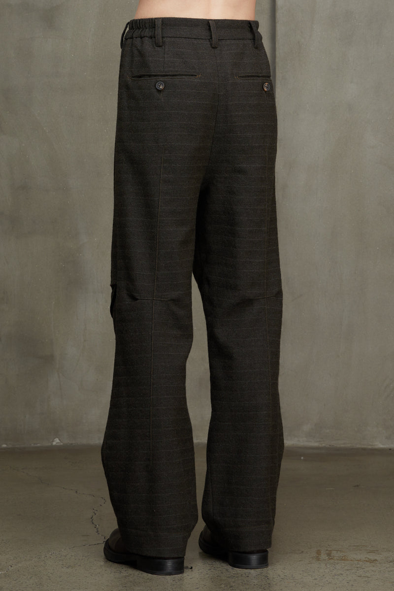 STRAIGHT-LEG TROUSERS