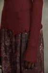 V-NECK RIBBED SEATER