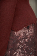 V-NECK RIBBED SEATER