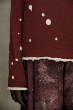 LOOSE FIT SWEATER