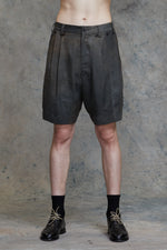PLEATED SUIT SHORTS