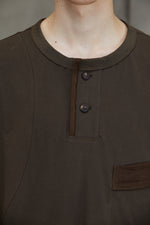 HENLEY NECK T-SHIRT