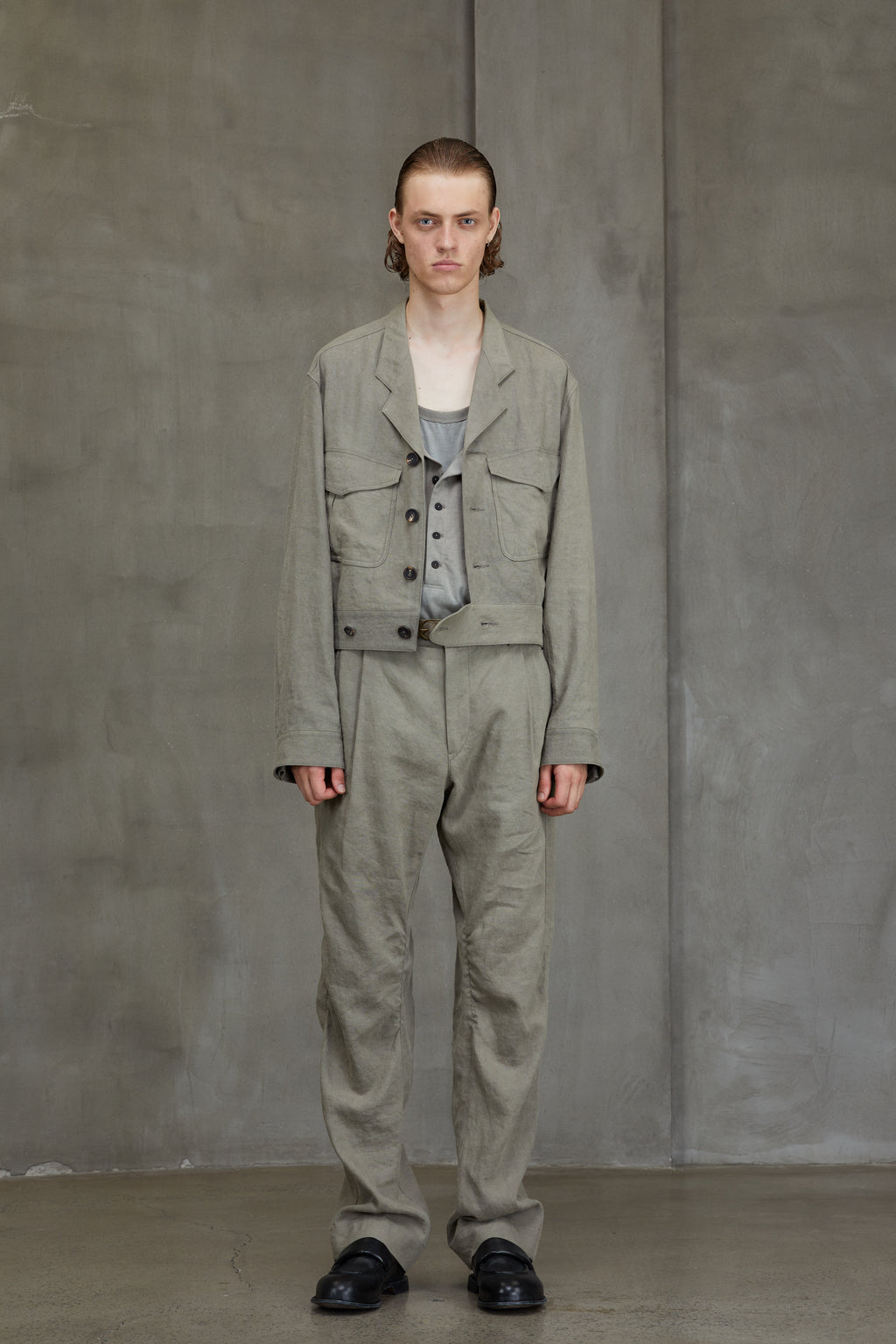 【名作】25SS Cropped Jacket Ziggy chen 名作】25SS Cropped Jacket Ziggy chen