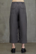 CROPPED TROUSERS