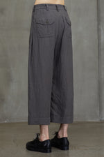 CROPPED TROUSERS