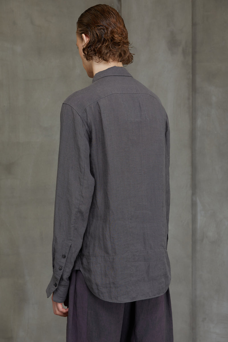 CLASSIC SPREAD COLLAR SHIRT