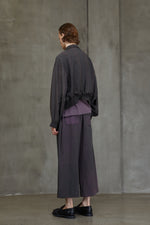 SPREAD COLLAR CROPPED JACKET