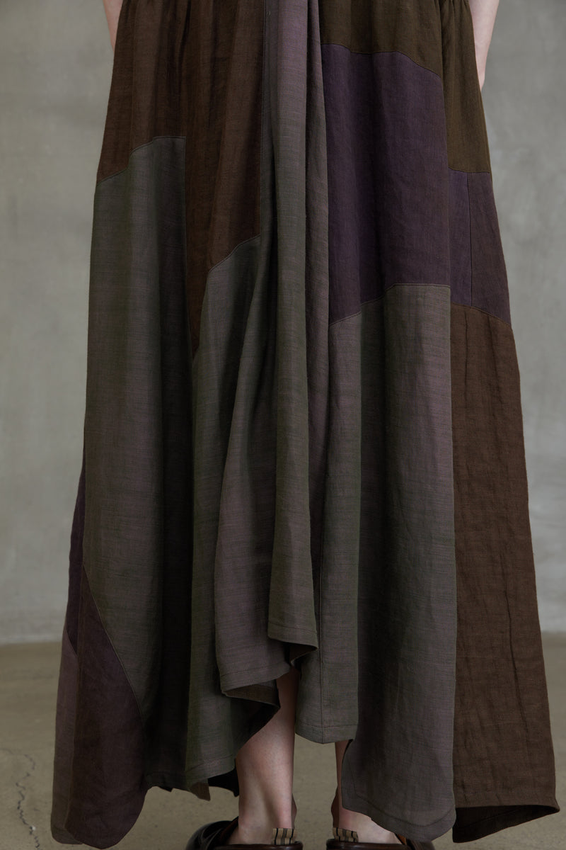SLEEVELESS COLLAGED DRESS