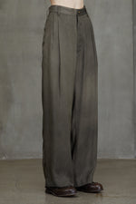 STRAIGHT LEG TROUSERS