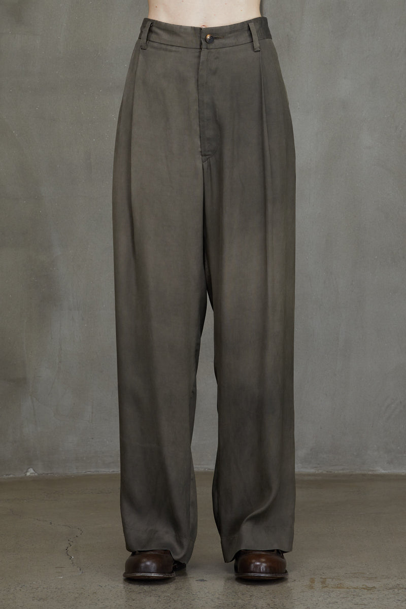 STRAIGHT LEG TROUSERS