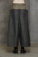 FRONT PLEATS WIDE DENIM PANTS